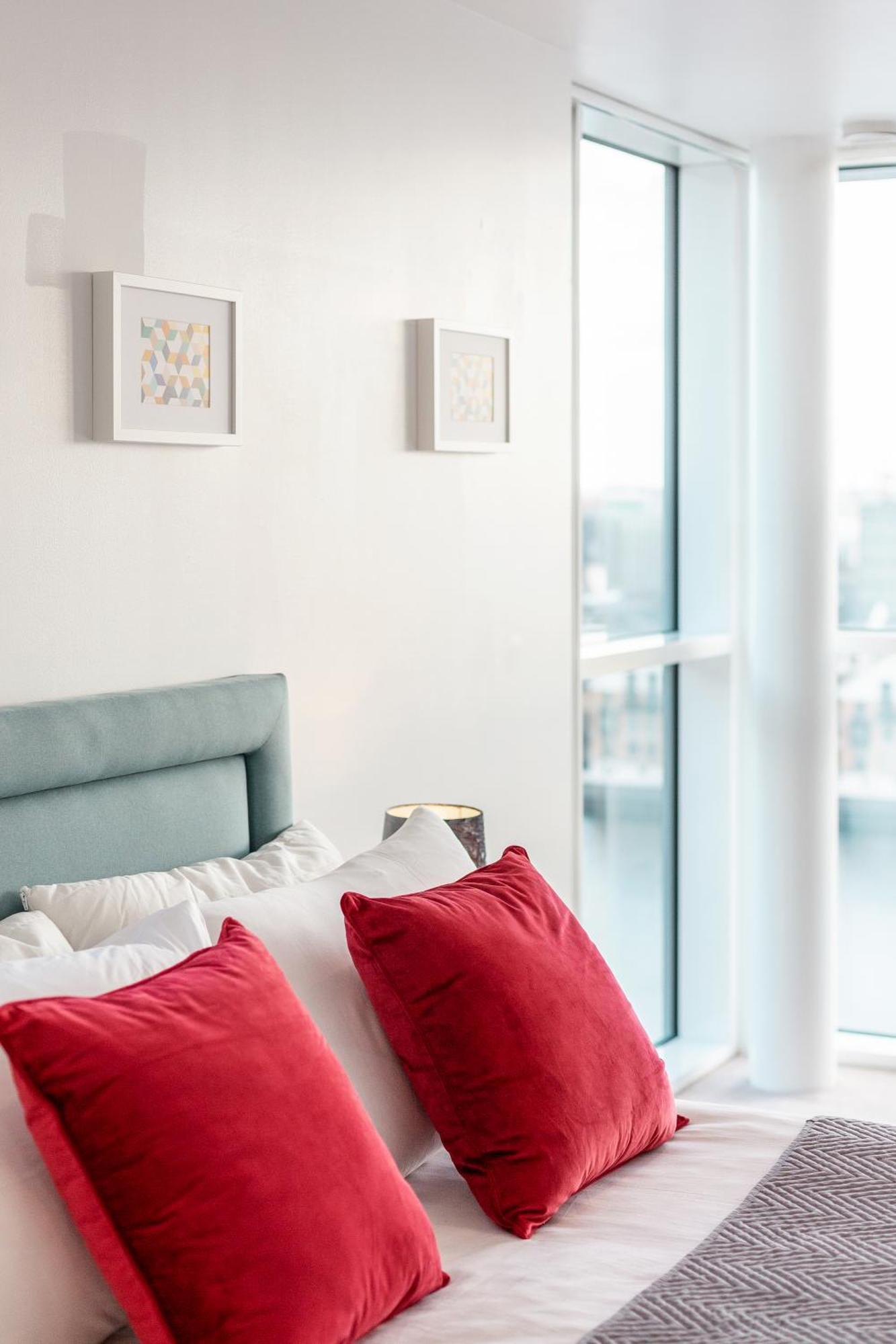 Excel Dock Apartments London Exterior photo