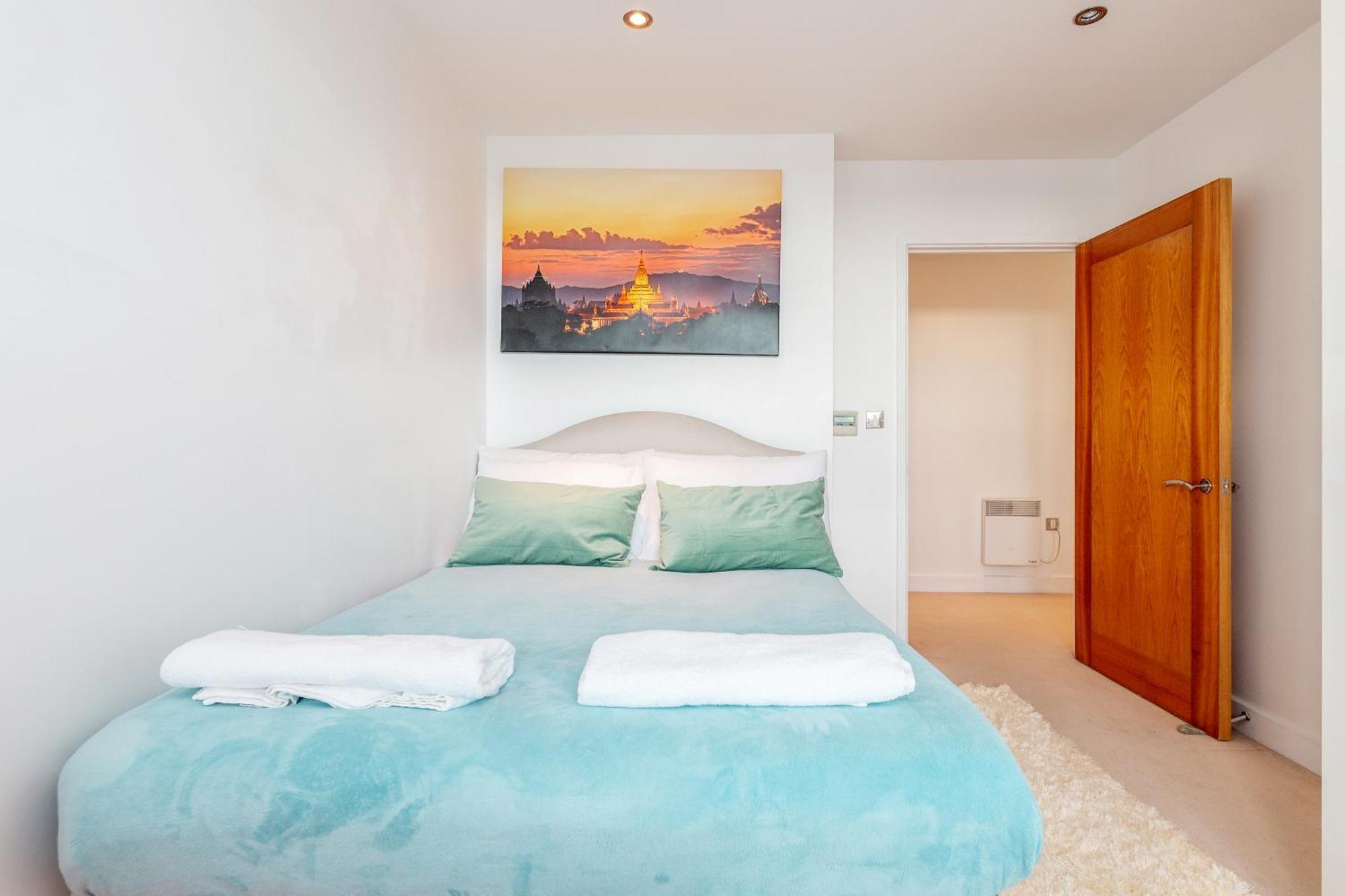 Excel Dock Apartments London Exterior photo