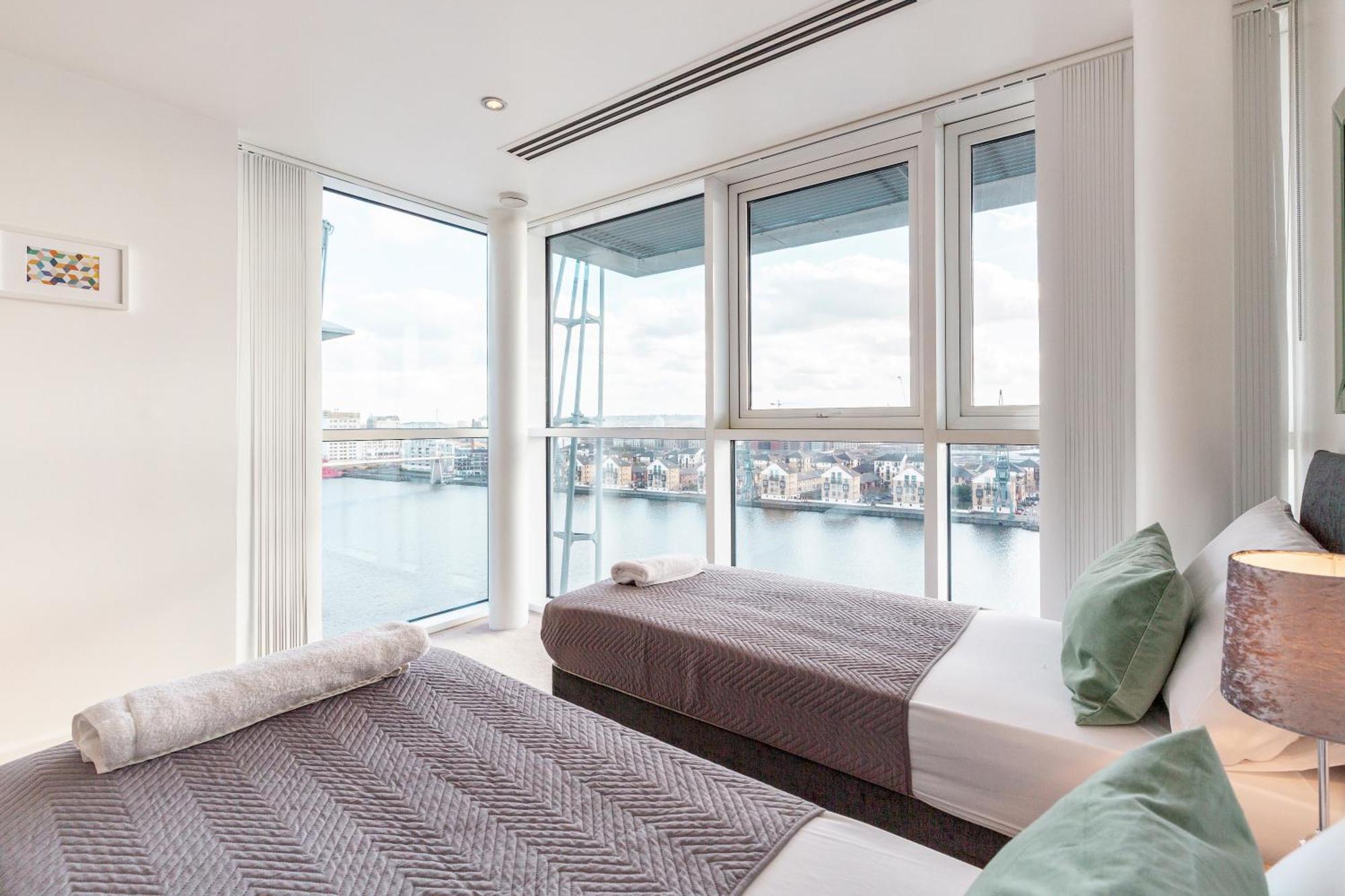 Excel Dock Apartments London Exterior photo